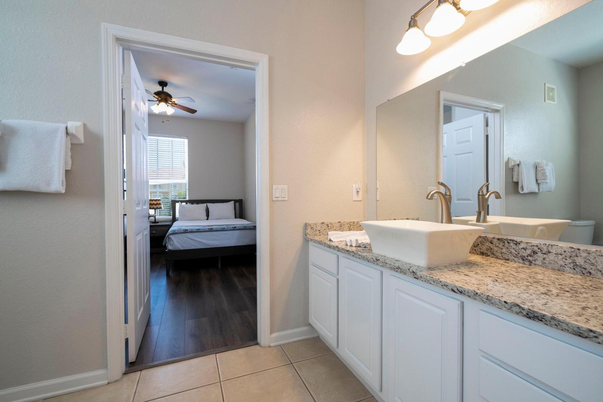 Location Location Orlando Resort Near All Parks! Int'L Dr Exterior foto